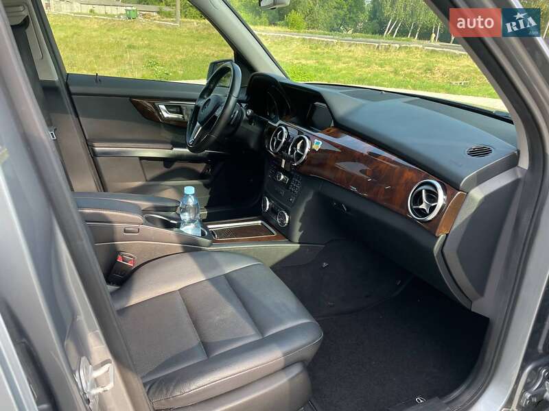Позашляховик / Кросовер Mercedes-Benz GLK-Class 2015 в Дніпрі