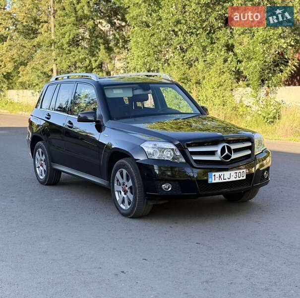 Mercedes-Benz GLK-Class 2011