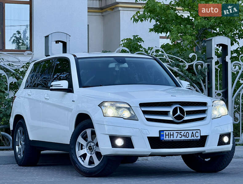 Внедорожник / Кроссовер Mercedes-Benz GLK-Class 2011 в 
