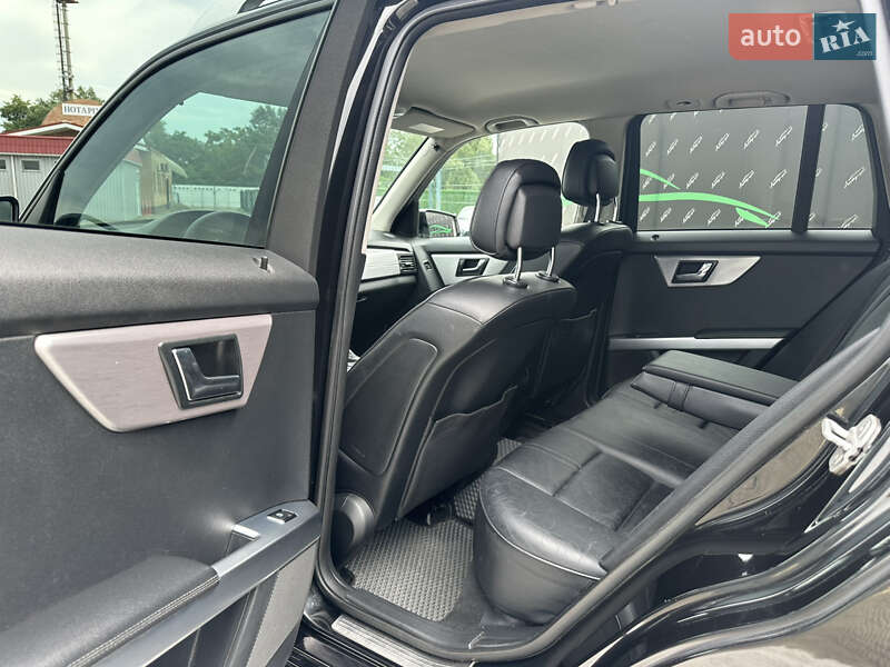 Внедорожник / Кроссовер Mercedes-Benz GLK-Class 2011 в Киеве