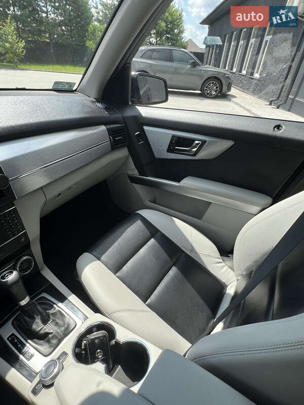 Позашляховик / Кросовер Mercedes-Benz GLK-Class 2010 в Любомлі