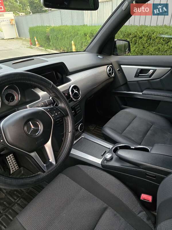 Внедорожник / Кроссовер Mercedes-Benz GLK-Class 2012 в Черновцах