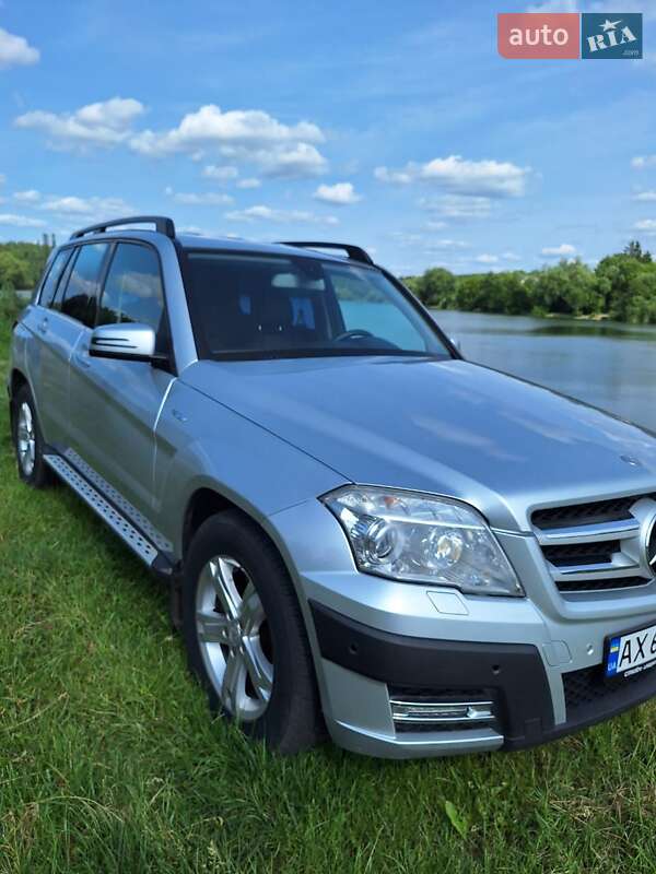 Mercedes-Benz GLK-Class 2010