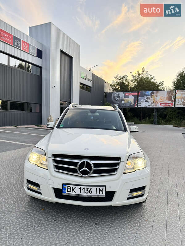 Позашляховик / Кросовер Mercedes-Benz GLK-Class 2010 в Рівному фото 10 Позашляховик / Кросовер Mercedes-Benz GLK-Class 2010 в Рівному