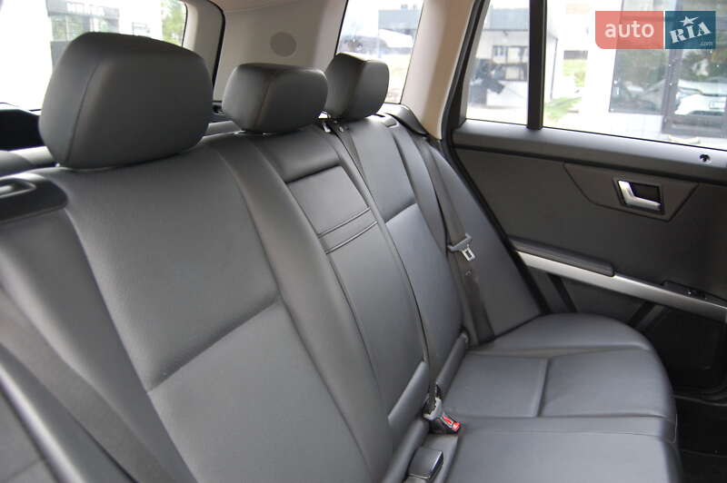Позашляховик / Кросовер Mercedes-Benz GLK-Class 2011 в Івано-Франківську