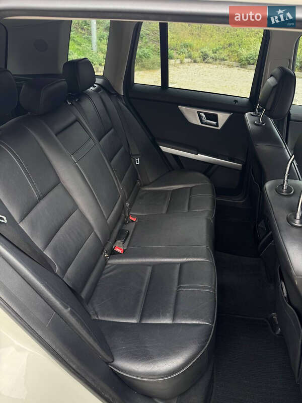 Внедорожник / Кроссовер Mercedes-Benz GLK-Class 2009 в Киеве фото 8 Внедорожник / Кроссовер Mercedes-Benz GLK-Class 2009 в Киеве