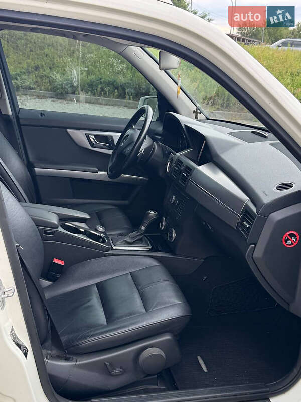 Внедорожник / Кроссовер Mercedes-Benz GLK-Class 2009 в Киеве фото 10 Внедорожник / Кроссовер Mercedes-Benz GLK-Class 2009 в Киеве