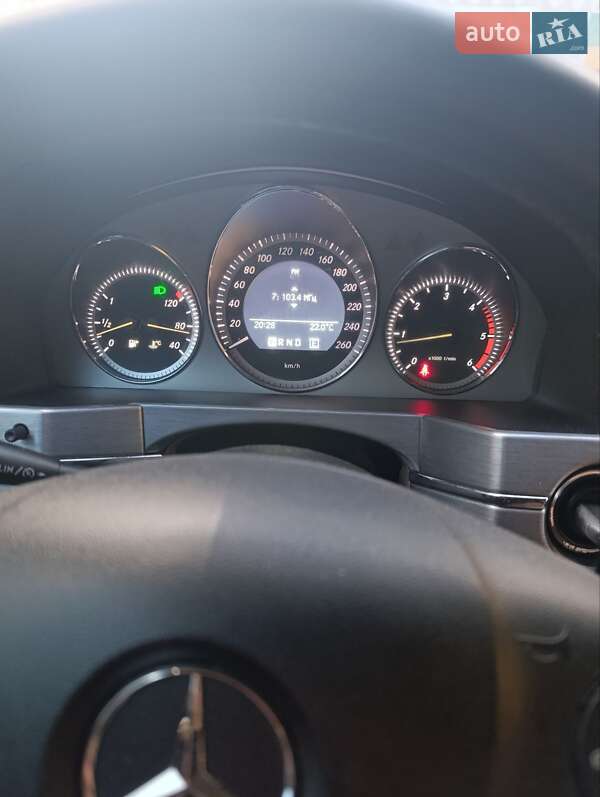 Внедорожник / Кроссовер Mercedes-Benz GLK-Class 2011 в Ивано-Франковске