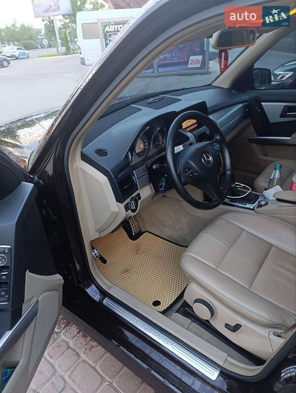 Внедорожник / Кроссовер Mercedes-Benz GLK-Class 2011 в Ивано-Франковске