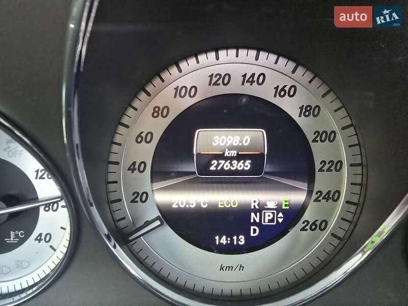Внедорожник / Кроссовер Mercedes-Benz GLK-Class 2012 в Сваляве
