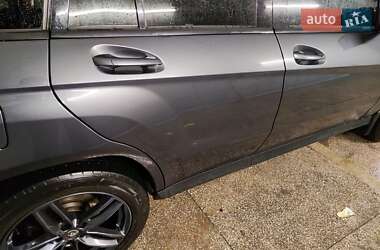 Mercedes-Benz GLK-Class 2010