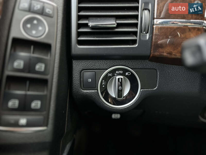 Внедорожник / Кроссовер Mercedes-Benz GLK-Class 2012 в Ровно