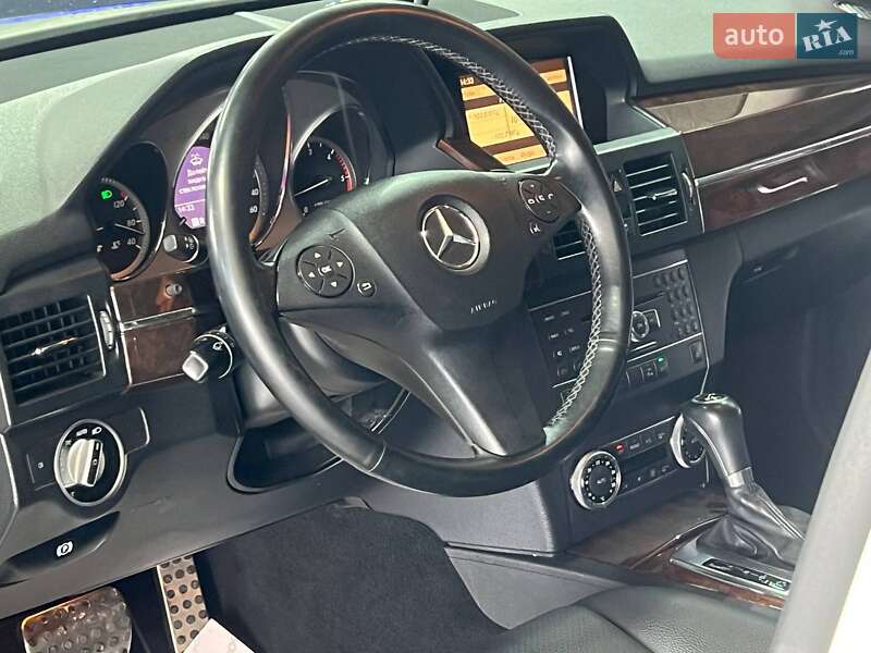 Внедорожник / Кроссовер Mercedes-Benz GLK-Class 2011 в Одессе фото 9 Внедорожник / Кроссовер Mercedes-Benz GLK-Class 2011 в Одессе