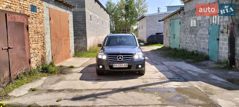 Купе Mercedes-Benz GLK-Class 2010 в Шепетівці