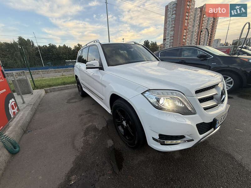 Позашляховик / Кросовер Mercedes-Benz GLK-Class 2013 в Києві