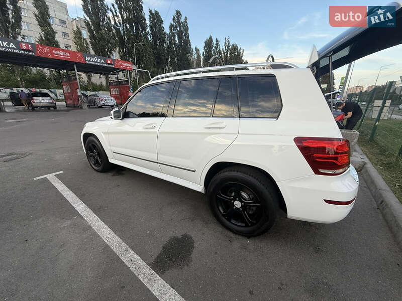 Позашляховик / Кросовер Mercedes-Benz GLK-Class 2013 в Києві