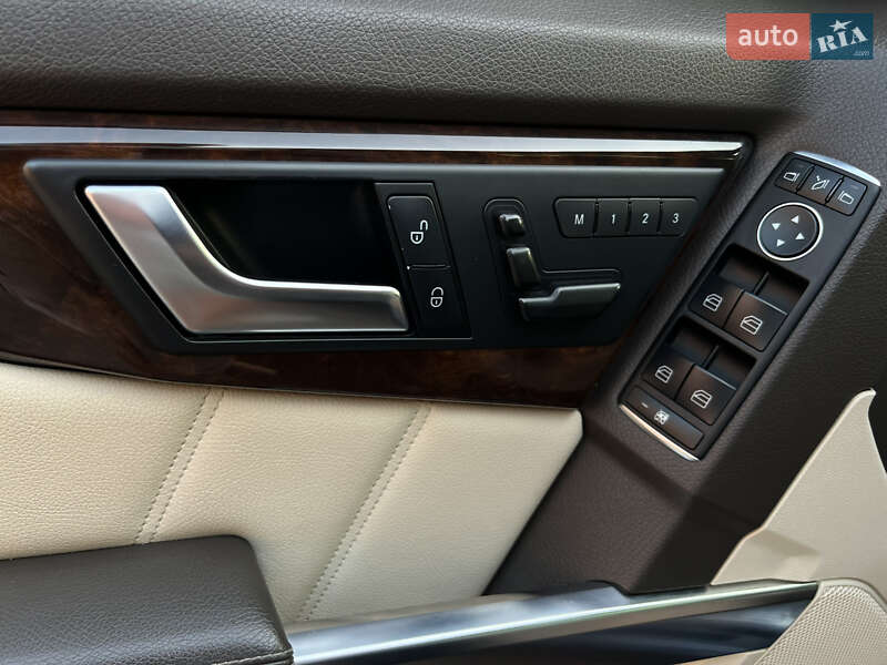 Внедорожник / Кроссовер Mercedes-Benz GLK-Class 2013 в Кривом Роге