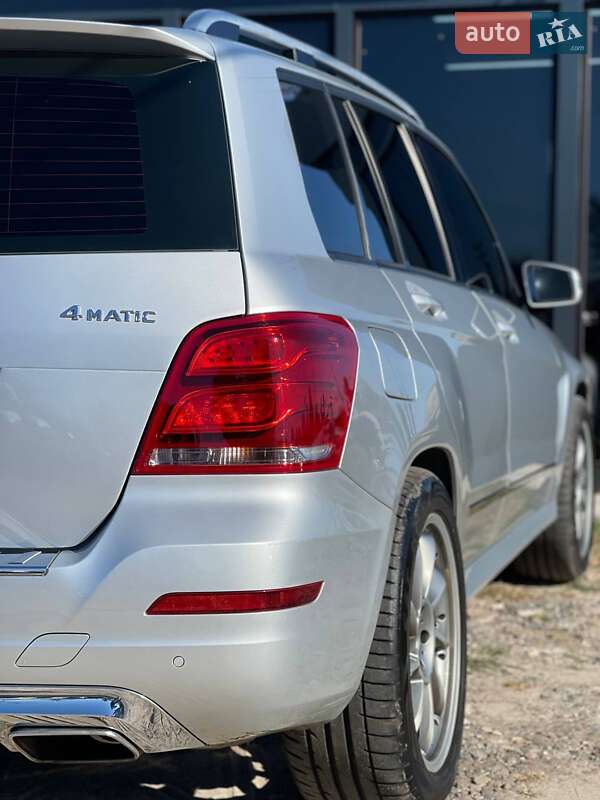 Внедорожник / Кроссовер Mercedes-Benz GLK-Class 2012 в Киеве