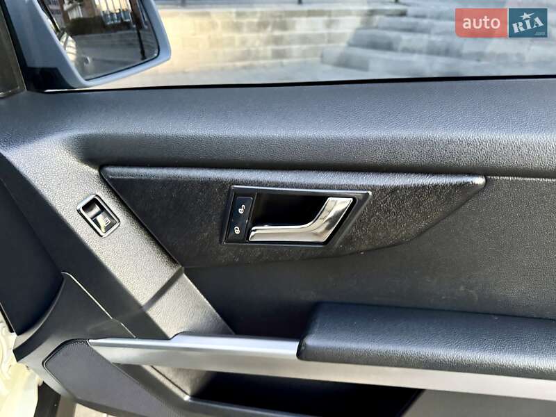 Внедорожник / Кроссовер Mercedes-Benz GLK-Class 2011 в Одессе