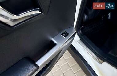 Внедорожник / Кроссовер Mercedes-Benz GLK-Class 2011 в 