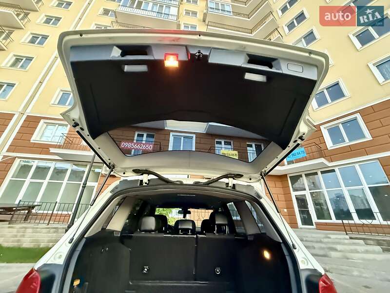 Внедорожник / Кроссовер Mercedes-Benz GLK-Class 2011 в Одессе