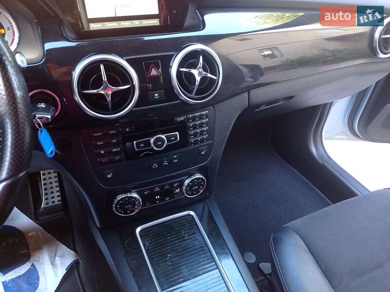 Внедорожник / Кроссовер Mercedes-Benz GLK-Class 2013 в Коломые фото 10 Внедорожник / Кроссовер Mercedes-Benz GLK-Class 2013 в Коломые