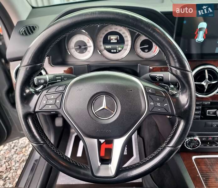 Внедорожник / Кроссовер Mercedes-Benz GLK-Class 2013 в Киеве