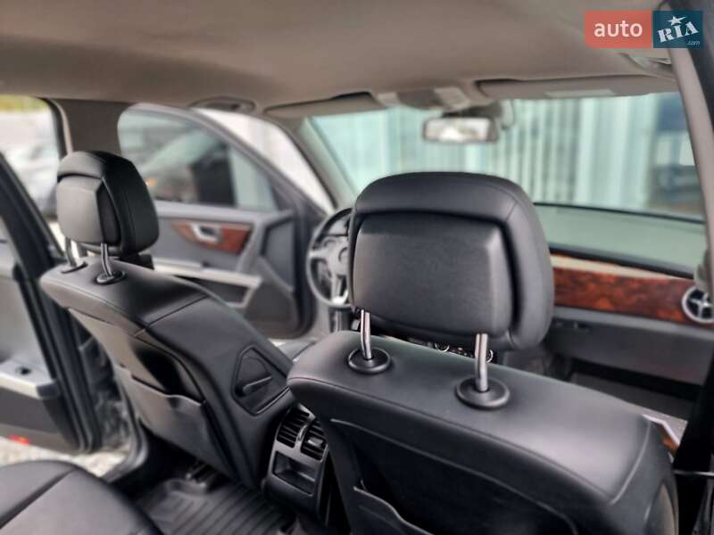 Внедорожник / Кроссовер Mercedes-Benz GLK-Class 2013 в Киеве