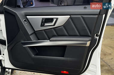 Позашляховик / Кросовер Mercedes-Benz GLK-Class 2012 в 