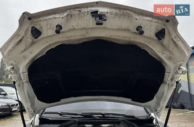 Позашляховик / Кросовер Mercedes-Benz GLK-Class 2012 в 