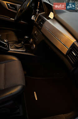 Внедорожник / Кроссовер Mercedes-Benz GLK-Class 2010 в 