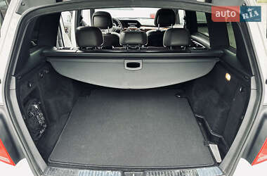 Позашляховик / Кросовер Mercedes-Benz GLK-Class 2012 в  фото 12 Позашляховик / Кросовер Mercedes-Benz GLK-Class 2012 в