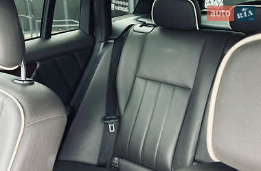 Позашляховик / Кросовер Mercedes-Benz GLK-Class 2012 в  фото 45 Позашляховик / Кросовер Mercedes-Benz GLK-Class 2012 в