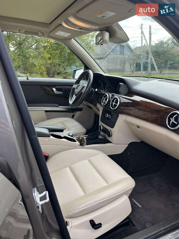 Внедорожник / Кроссовер Mercedes-Benz GLK-Class 2015 в Измаиле фото 10 Внедорожник / Кроссовер Mercedes-Benz GLK-Class 2015 в Измаиле