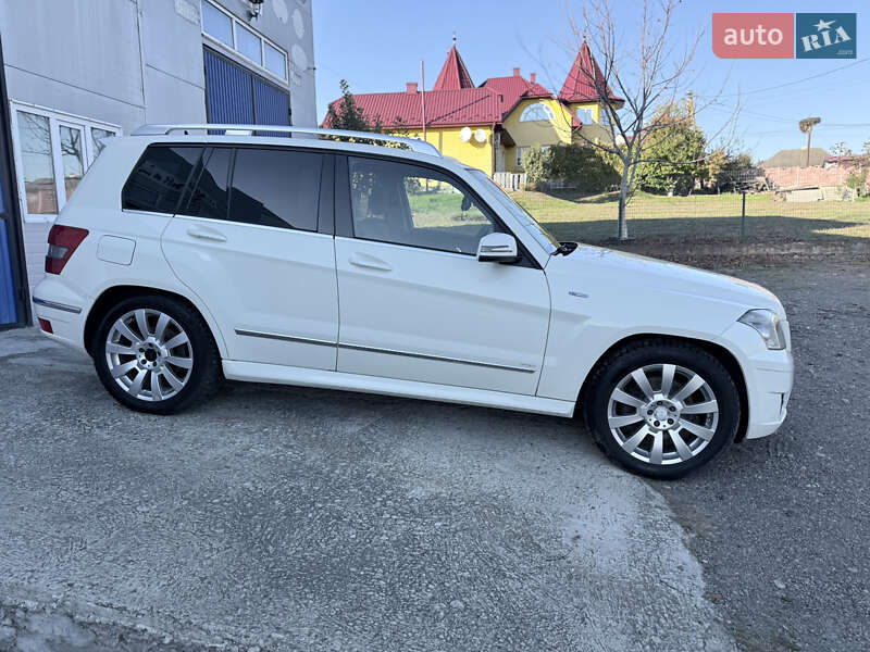 Позашляховик / Кросовер Mercedes-Benz GLK-Class 2011 в Новоселиці фото 10 Позашляховик / Кросовер Mercedes-Benz GLK-Class 2011 в Новоселиці
