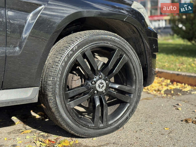 Внедорожник / Кроссовер Mercedes-Benz GLK-Class 2011 в Черновцах