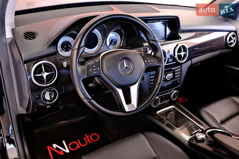 Позашляховик / Кросовер Mercedes-Benz GLK-Class 2015 в Одесі фото 30 Позашляховик / Кросовер Mercedes-Benz GLK-Class 2015 в Одесі