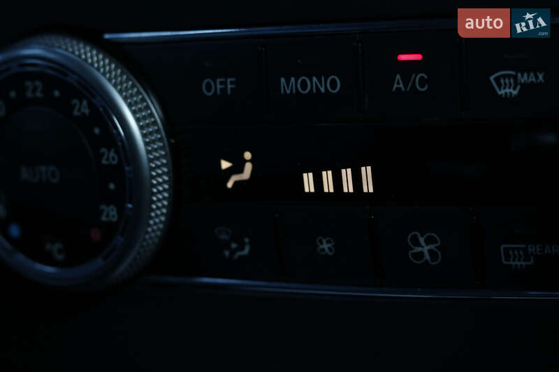 Позашляховик / Кросовер Mercedes-Benz GLK-Class 2010 в Львові фото 41 Позашляховик / Кросовер Mercedes-Benz GLK-Class 2010 в Львові