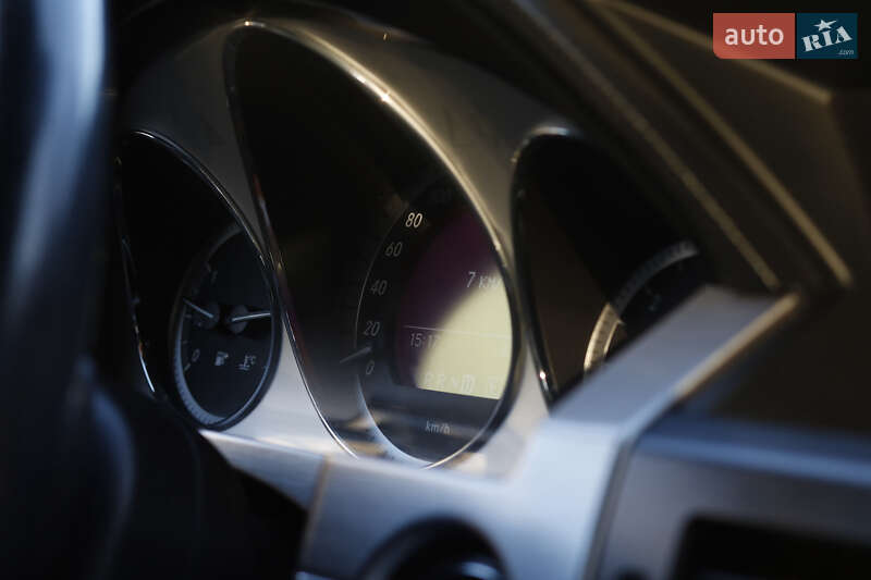 Позашляховик / Кросовер Mercedes-Benz GLK-Class 2010 в Львові фото 14 Позашляховик / Кросовер Mercedes-Benz GLK-Class 2010 в Львові