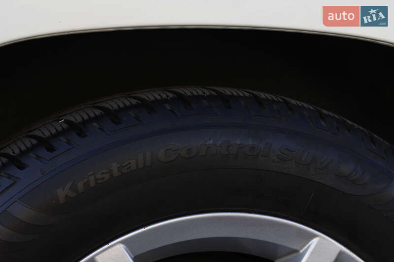 Позашляховик / Кросовер Mercedes-Benz GLK-Class 2010 в Львові фото 45 Позашляховик / Кросовер Mercedes-Benz GLK-Class 2010 в Львові