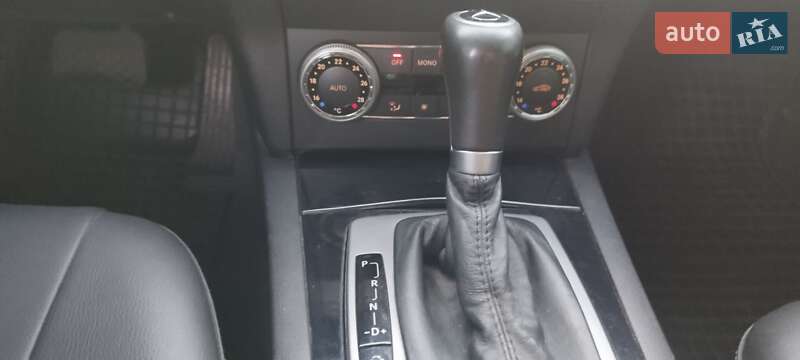 Внедорожник / Кроссовер Mercedes-Benz GLK-Class 2009 в Конотопе