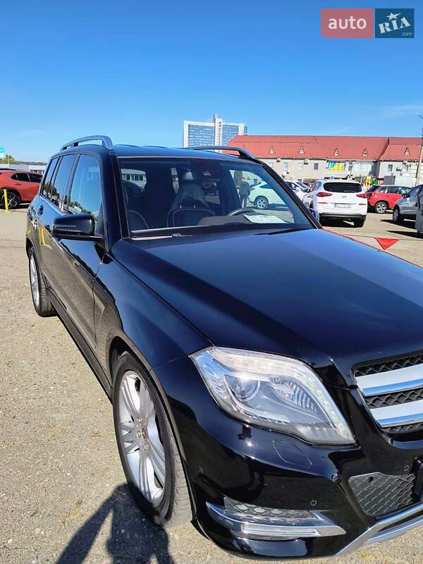Позашляховик / Кросовер Mercedes-Benz GLK-Class 2013 в Києві
