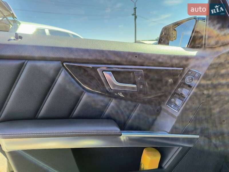 Позашляховик / Кросовер Mercedes-Benz GLK-Class 2013 в Києві