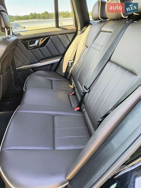 Позашляховик / Кросовер Mercedes-Benz GLK-Class 2013 в Києві