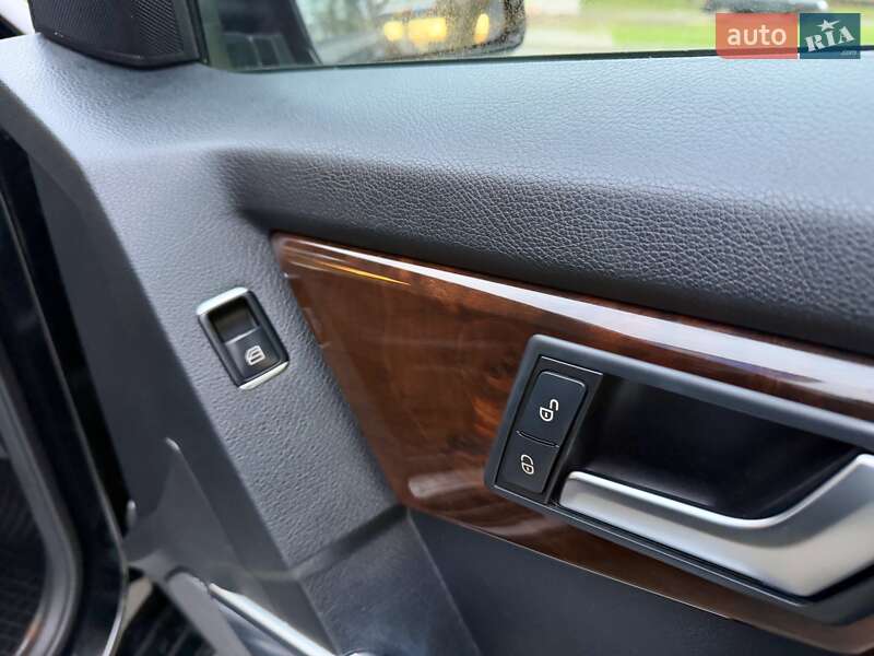Позашляховик / Кросовер Mercedes-Benz GLK-Class 2013 в Одесі фото 46 Позашляховик / Кросовер Mercedes-Benz GLK-Class 2013 в Одесі