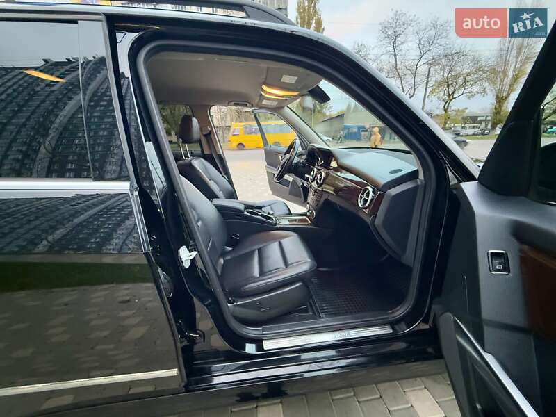 Позашляховик / Кросовер Mercedes-Benz GLK-Class 2013 в Одесі фото 50 Позашляховик / Кросовер Mercedes-Benz GLK-Class 2013 в Одесі