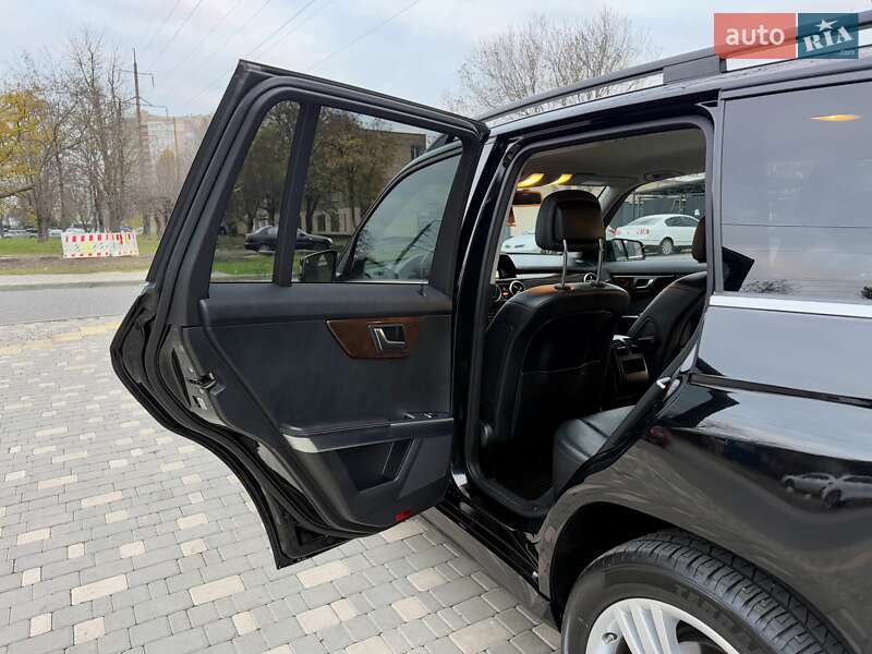 Позашляховик / Кросовер Mercedes-Benz GLK-Class 2013 в Одесі фото 58 Позашляховик / Кросовер Mercedes-Benz GLK-Class 2013 в Одесі