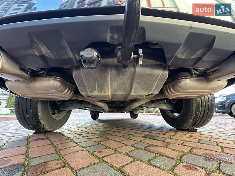 Позашляховик / Кросовер Mercedes-Benz GLK-Class 2011 в Івано-Франківську