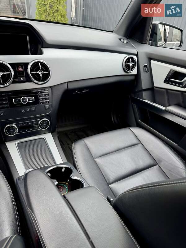 Позашляховик / Кросовер Mercedes-Benz GLK-Class 2013 в Одесі фото 22 Позашляховик / Кросовер Mercedes-Benz GLK-Class 2013 в Одесі
