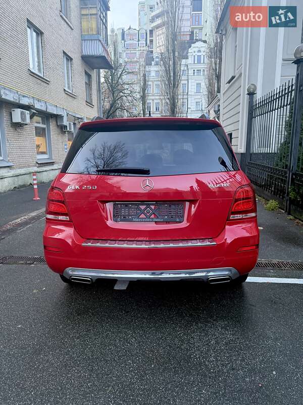 Позашляховик / Кросовер Mercedes-Benz GLK-Class 2014 в Києві